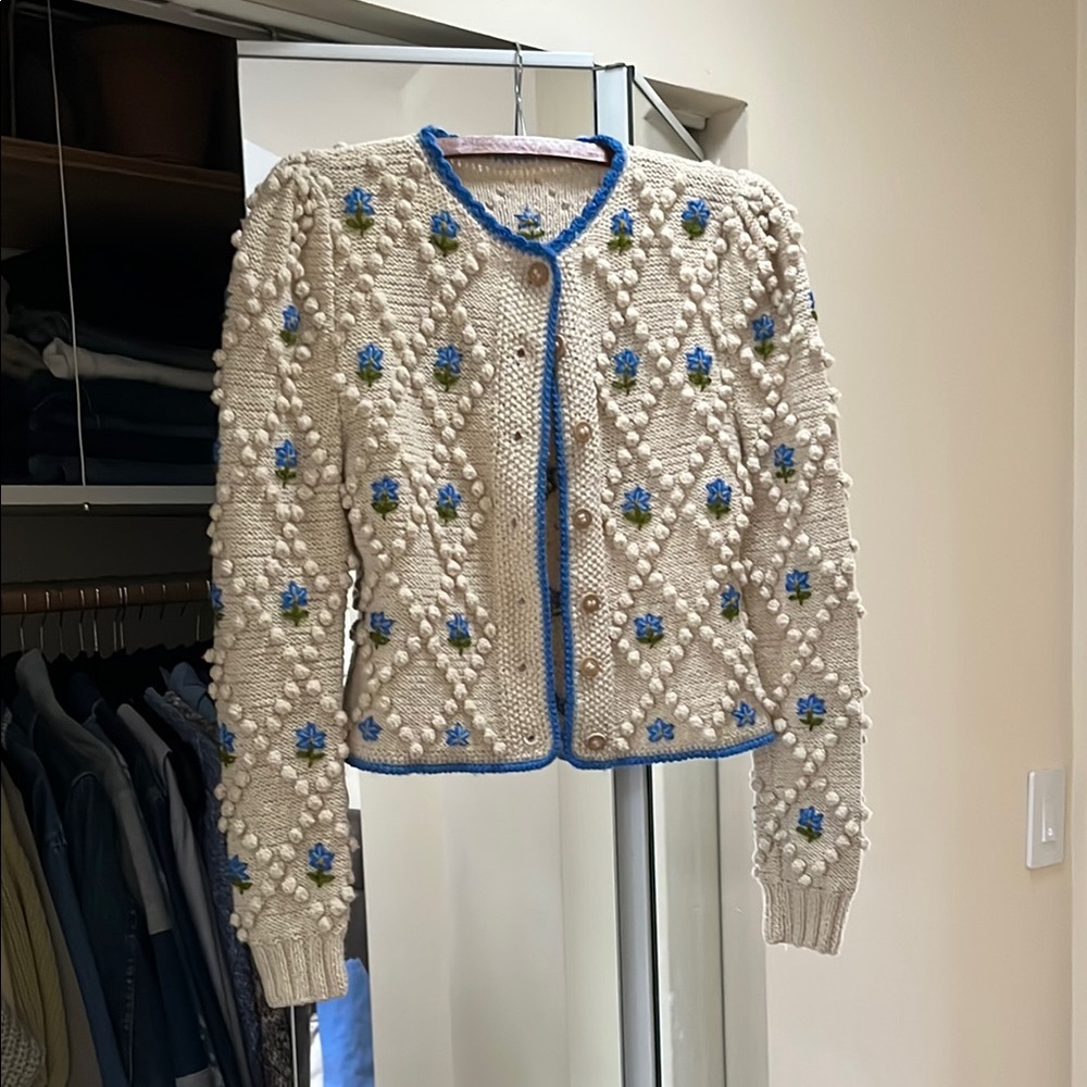 Vintage Natural w Blue Floral Details Cardigan
